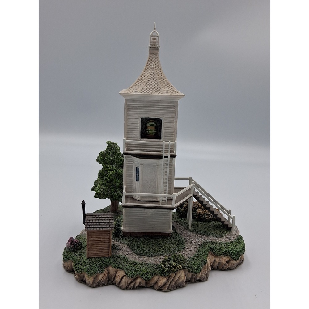Harbour Lights New Castle Front Range Delaware 2007 Society Gift Figurine